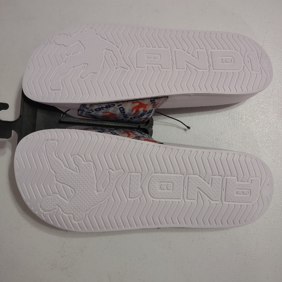 And1 crossover slides - Picture 5 of 5